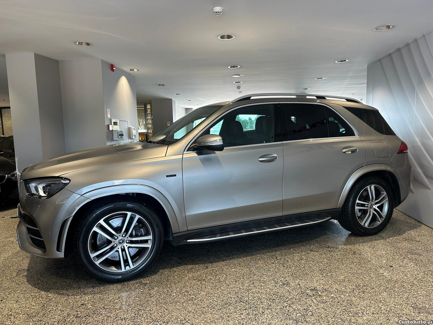 Mercedes-Benz GLE 350 de 4Matic — fotografia 23