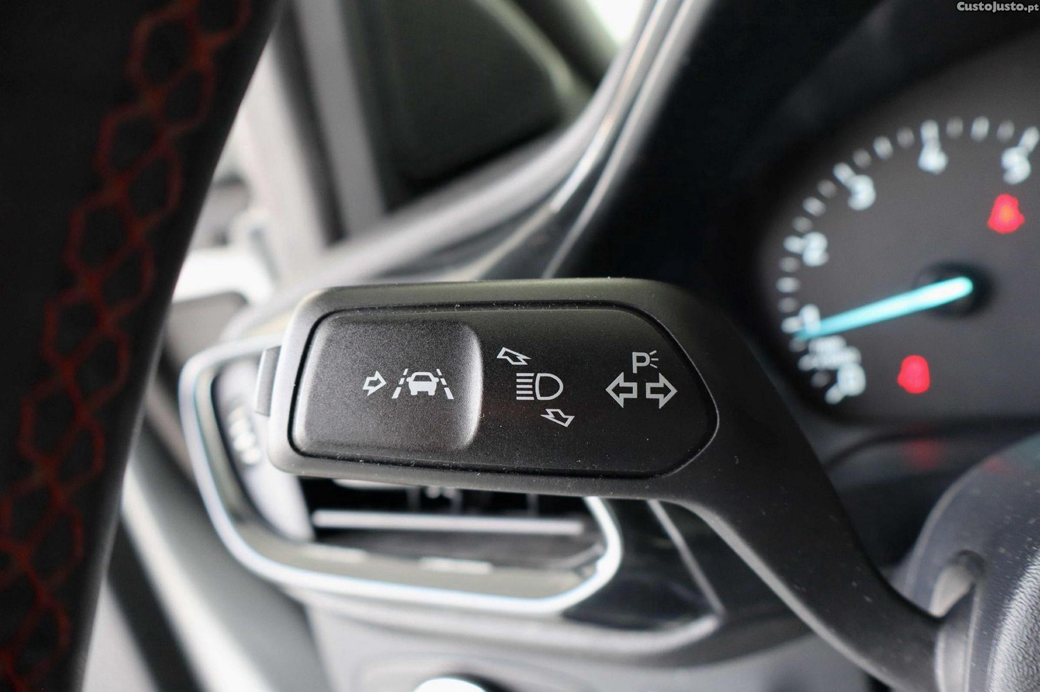 Ford Puma 1.0 EcoBoost MHEV ST-Line — fotografia 6