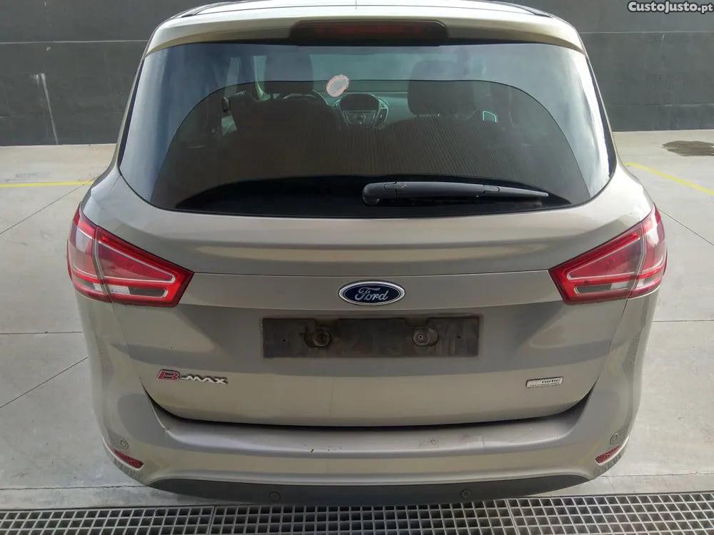 Ford B-Max 1.5 TDCi (55 kW / 75 cv) [10.2012 - 12.2017] - 12 — photo 5