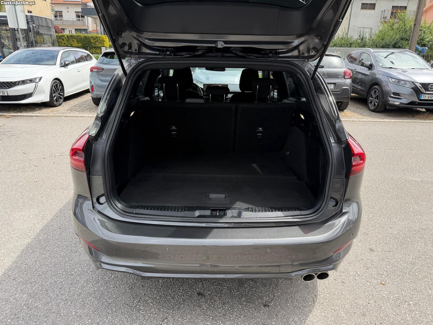 Ford Focus SW 1.0 EcoBoost MHEV ST-Line — fotografia 13