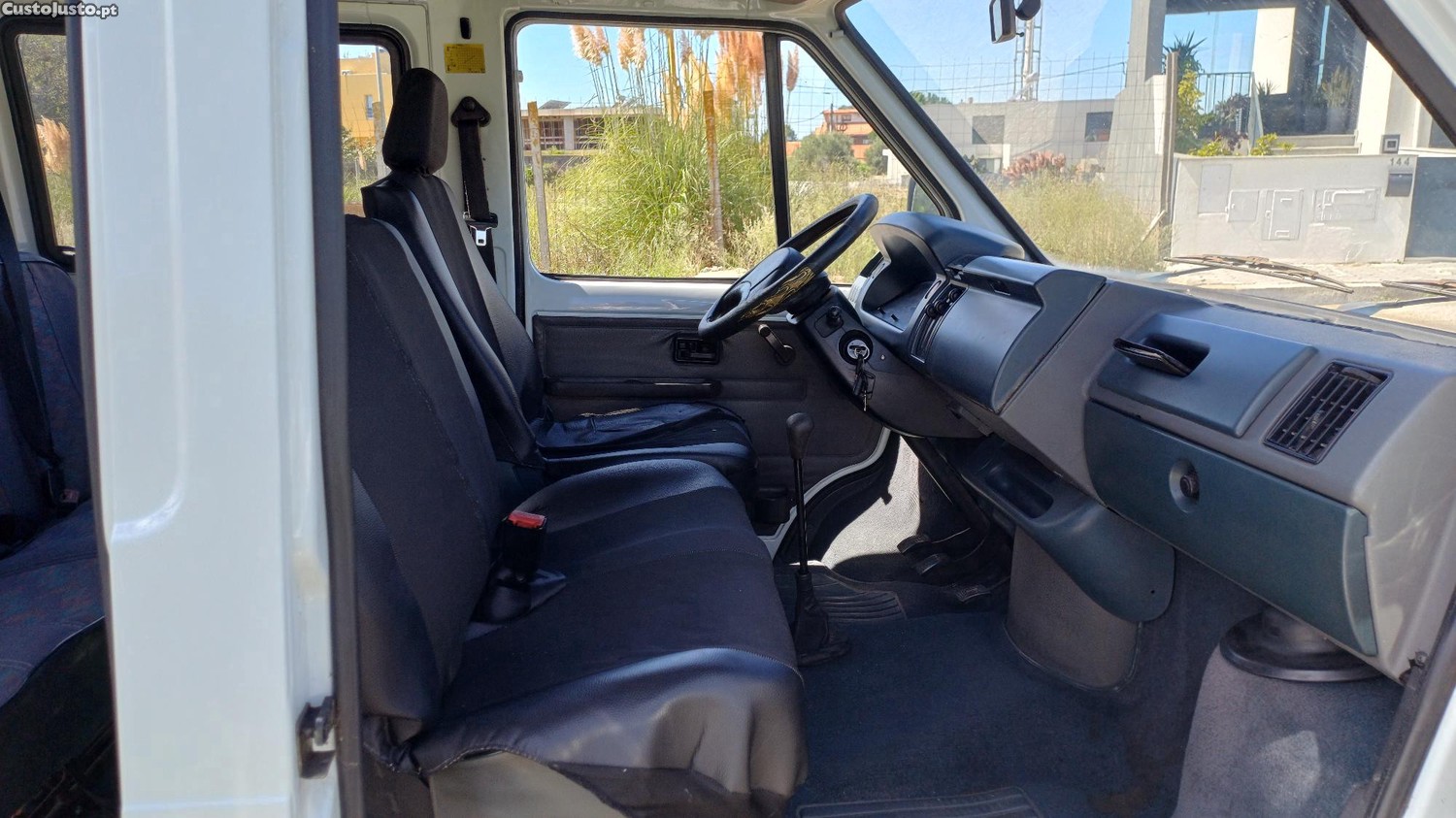 Renault Trafic 2.1 D 7 Lugares — fotografia 3
