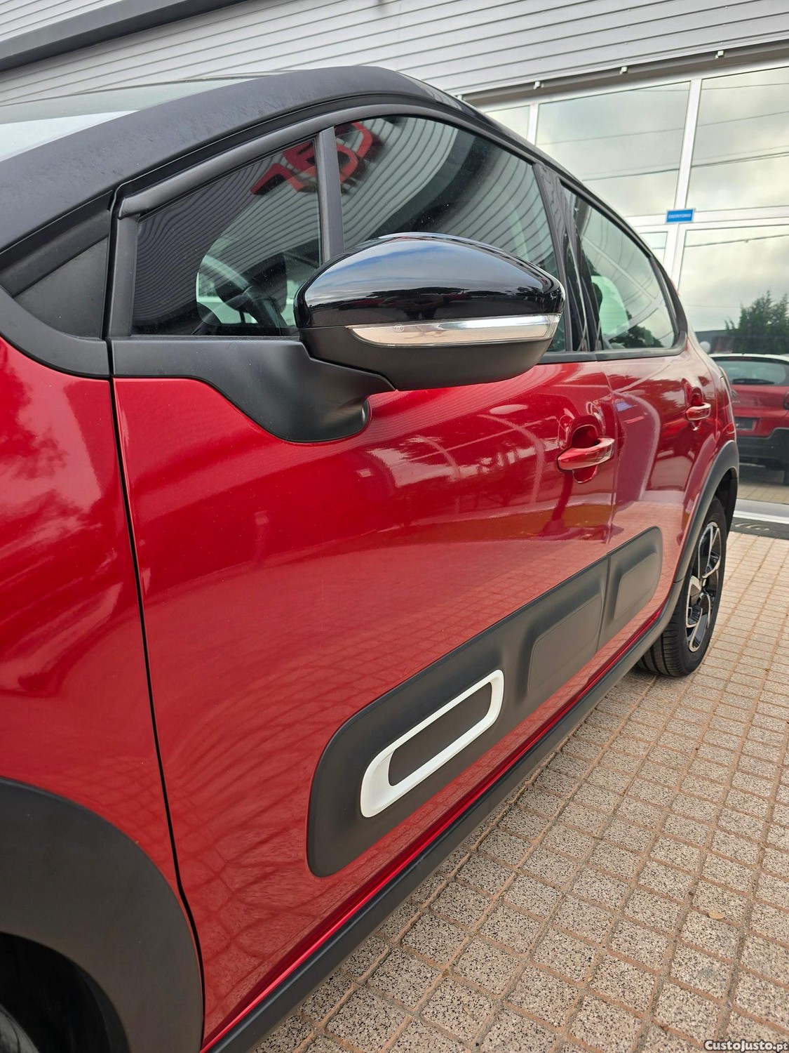 Citroën C3 1.2 PureTech Shine — fotografia 17