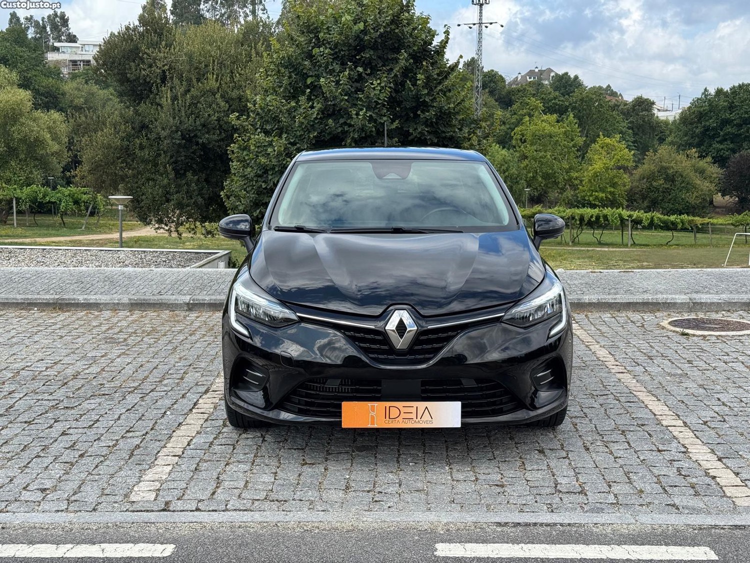 Renault Clio 1.0 TCe Intens — fotografia 9