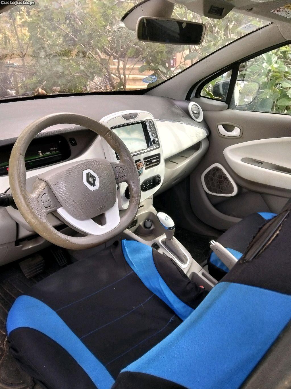 Renault Zoe life — fotografia 3