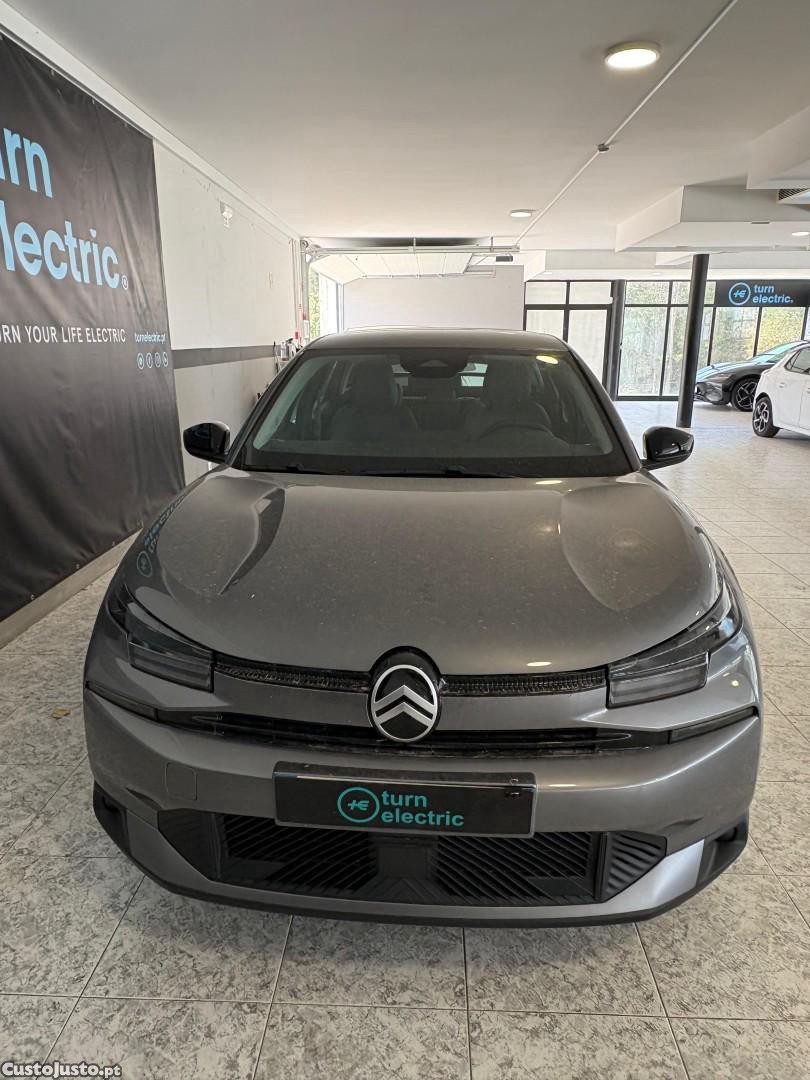 Citroën e-C4 136 PLUS — fotografia 14
