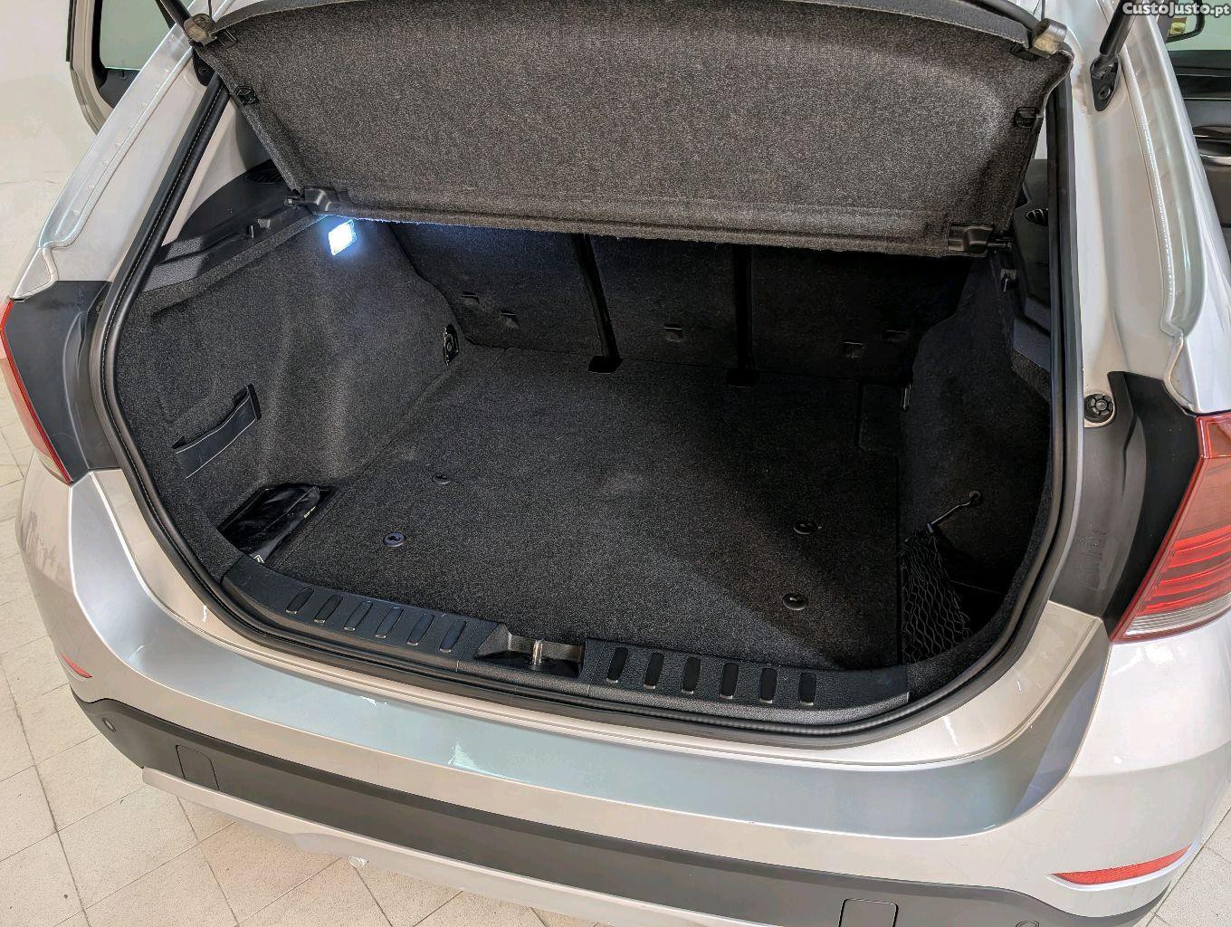 BMW X1 xDrive 16d — fotografia 5