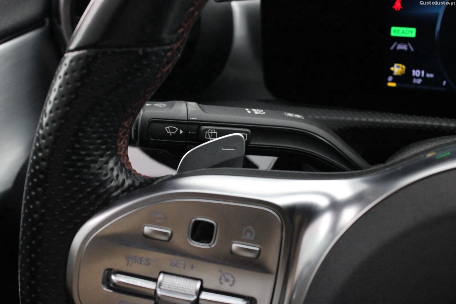 Mercedes-Benz A 250 E AMG PLUGIN (AUTO) — fotografia 50