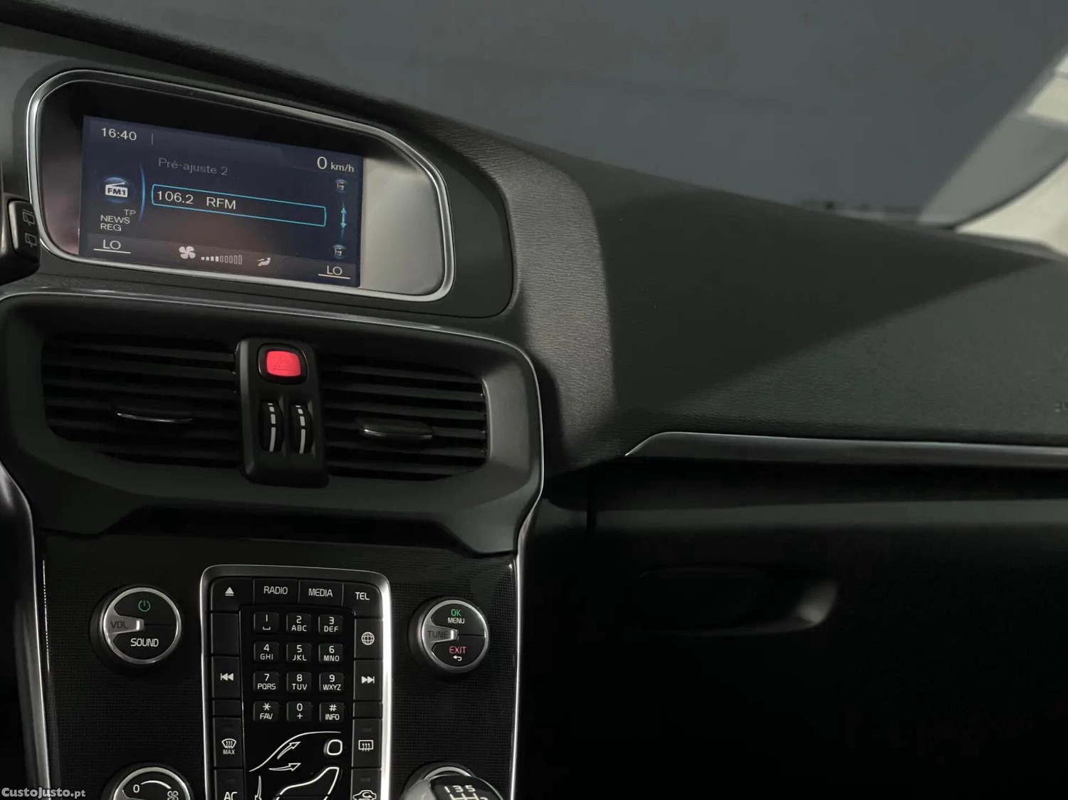 Volvo V40 2.0 D2 Kinetic Eco — fotografia 7
