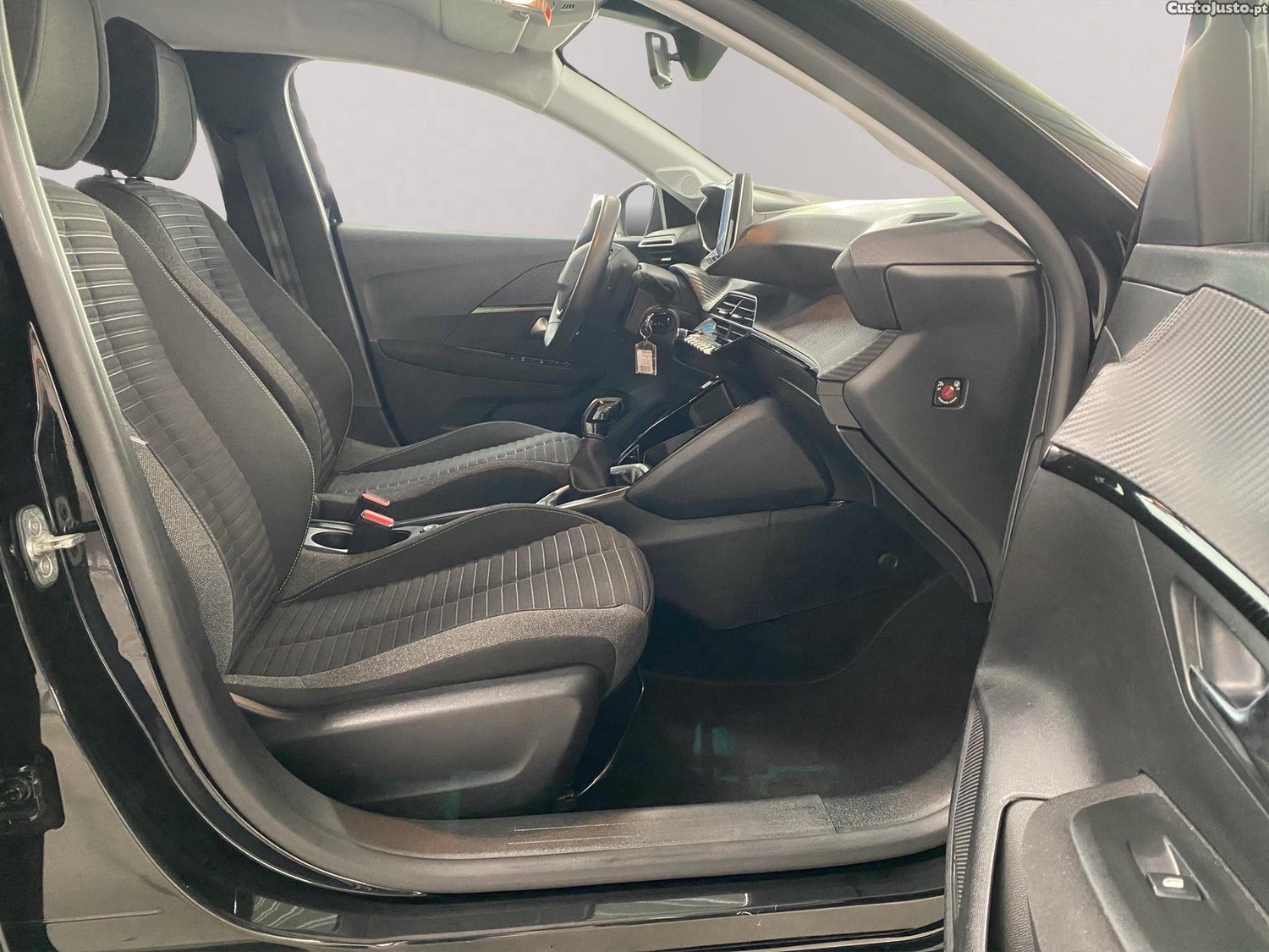 Peugeot 208 1.2 PureTech Active — fotografia 8
