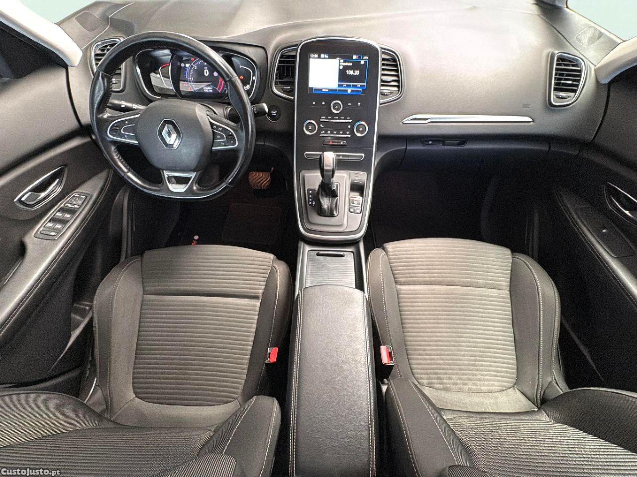 Renault Grand Scénic 1.5 dCi Luxe EDC SS — fotografia 4