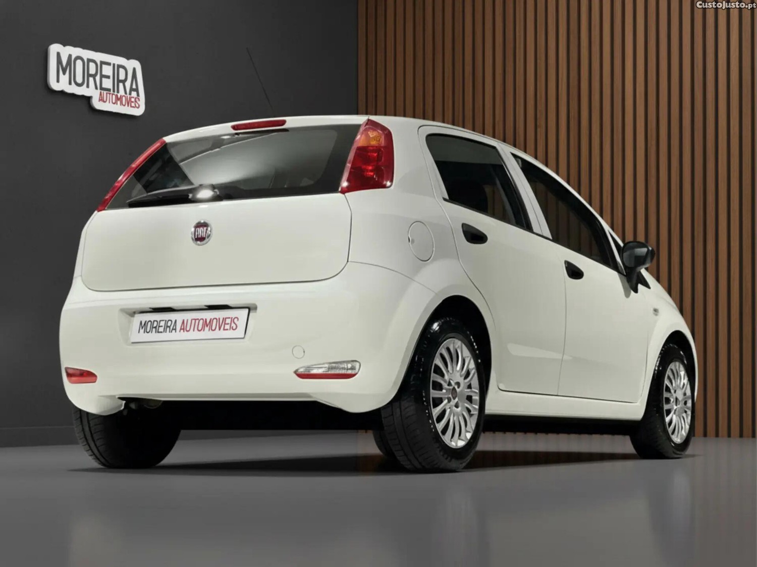 Fiat Punto 1.3 M-Jet Easy S&S — fotografia 11