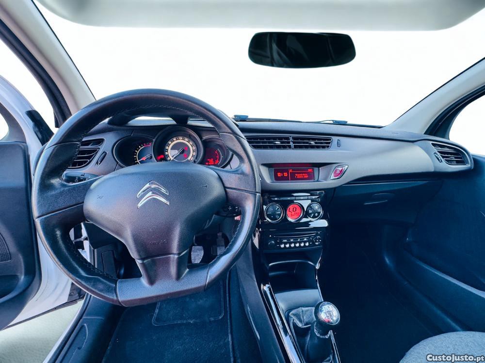 Citroën C3 BlueHDi S&S Feel — fotografia 5