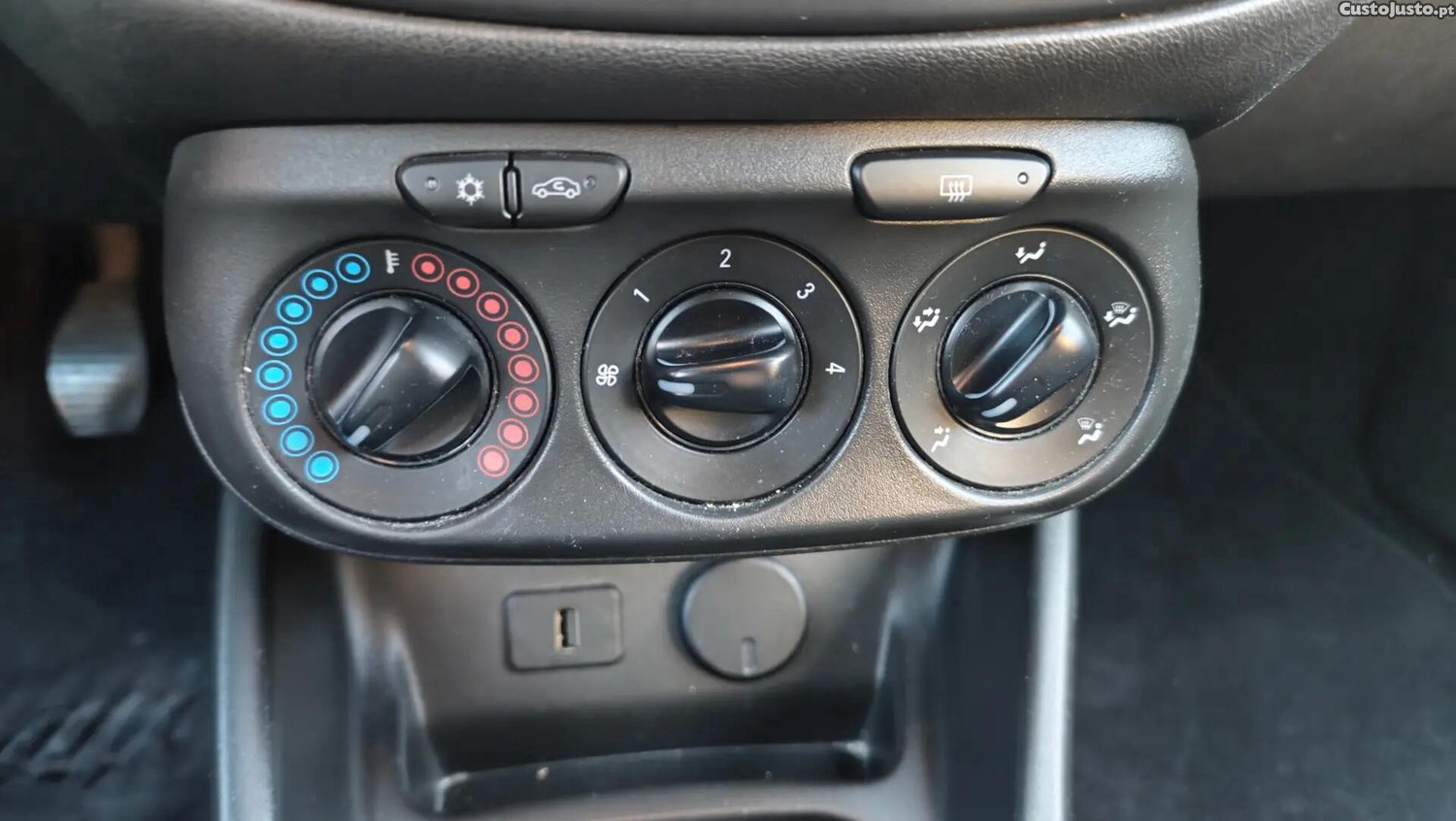 Opel Corsa 1.3 CDTi Enjoy — fotografia 9