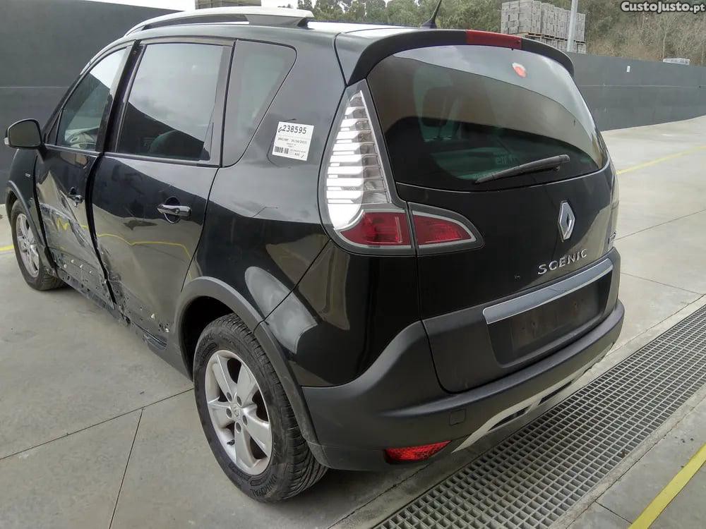 Renault Scénic 1.6 dCi (JZ00, JZ12) (96 kW / 130 cv) [04.2011 - 09.2016] — photo 3