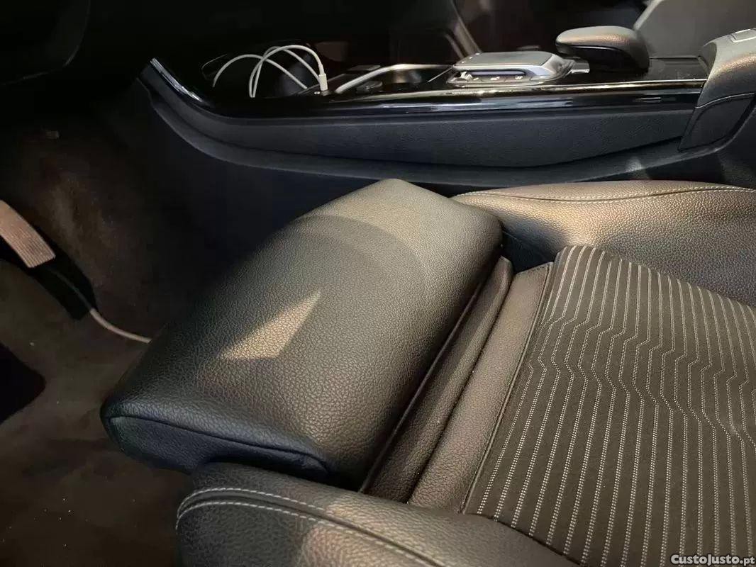 Mercedes-Benz CLA 250 E shooting brake style plus — fotografia 30