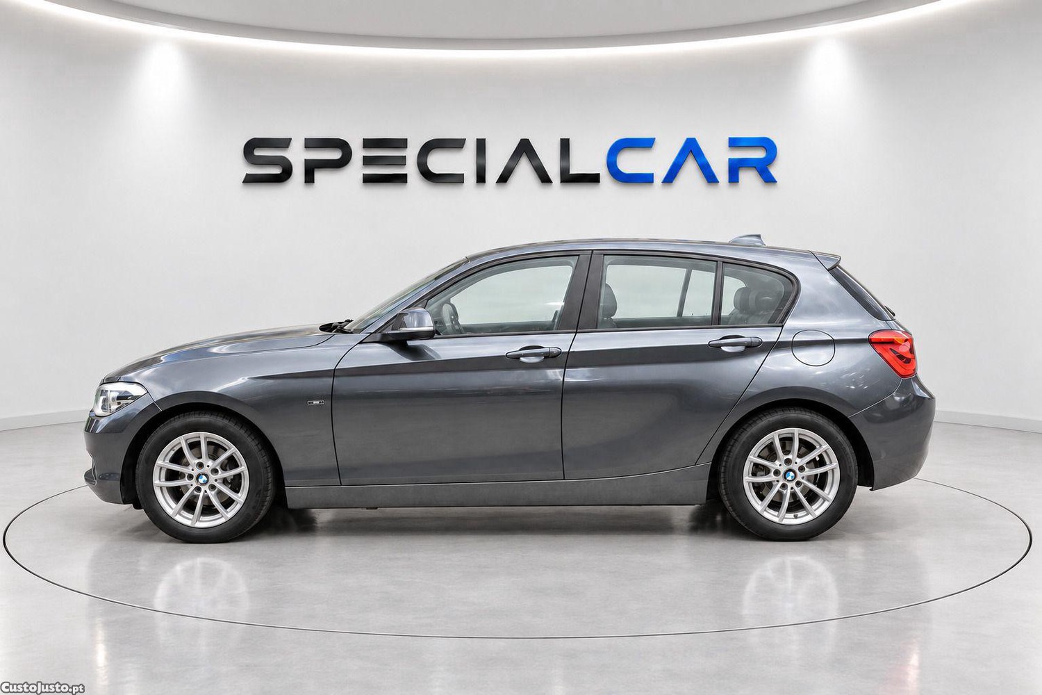 BMW 116 d — fotografia 11