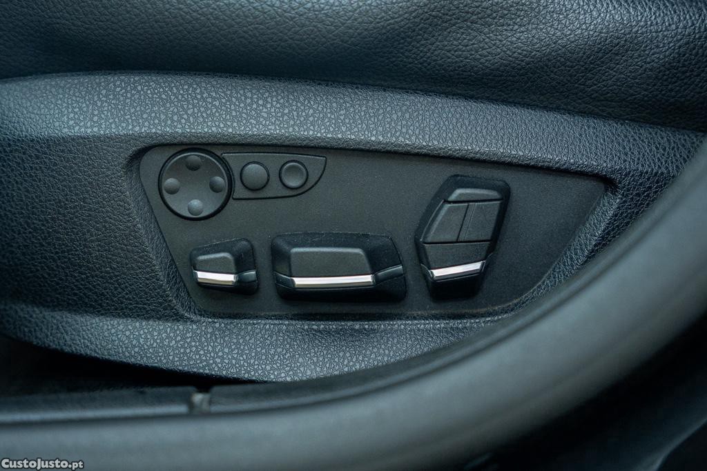 BMW 740 d Pack M — fotografia 2