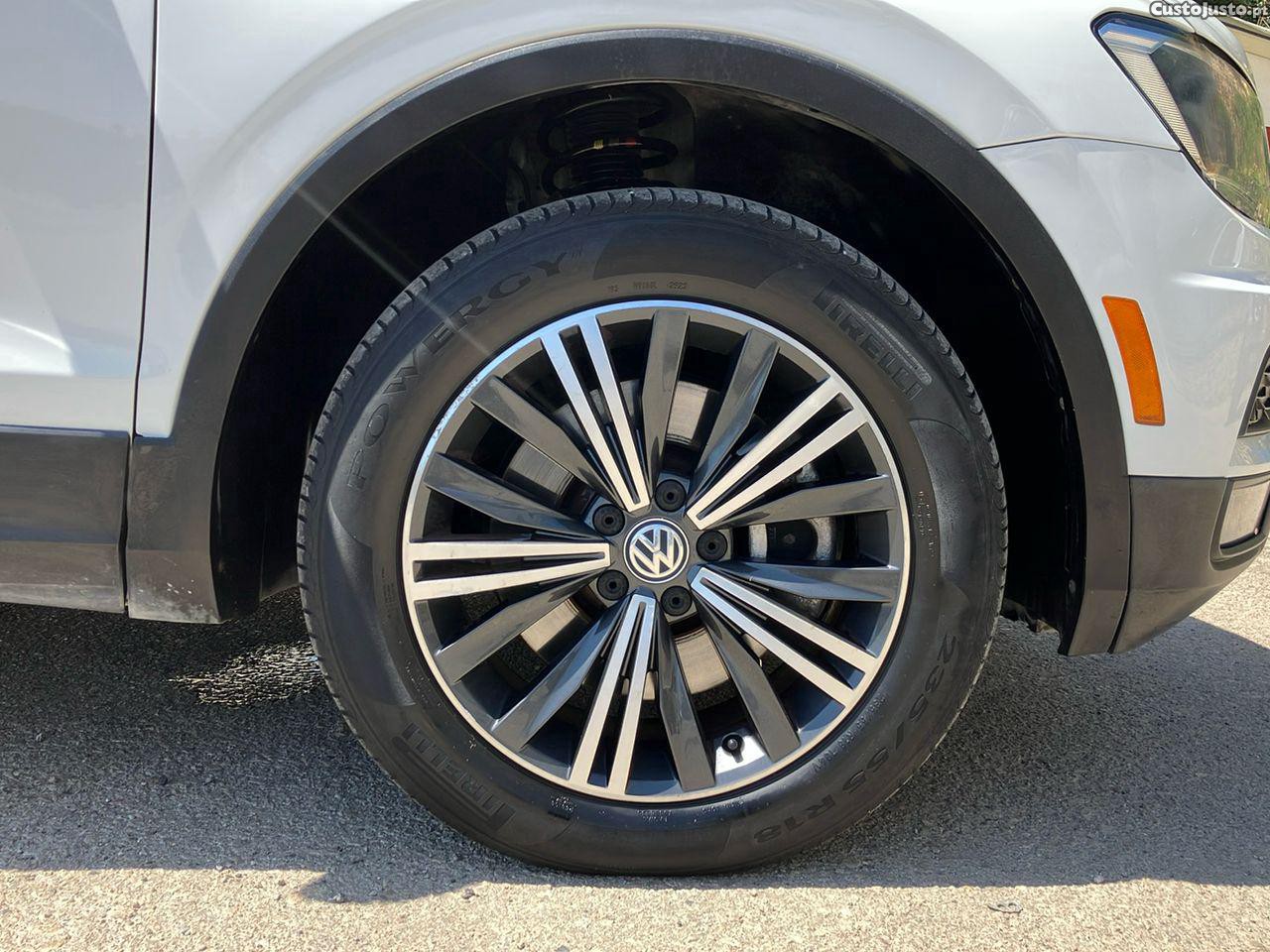 Volkswagen Tiguan 2.0 TSI 4Motion DSG Life — fotografia 12