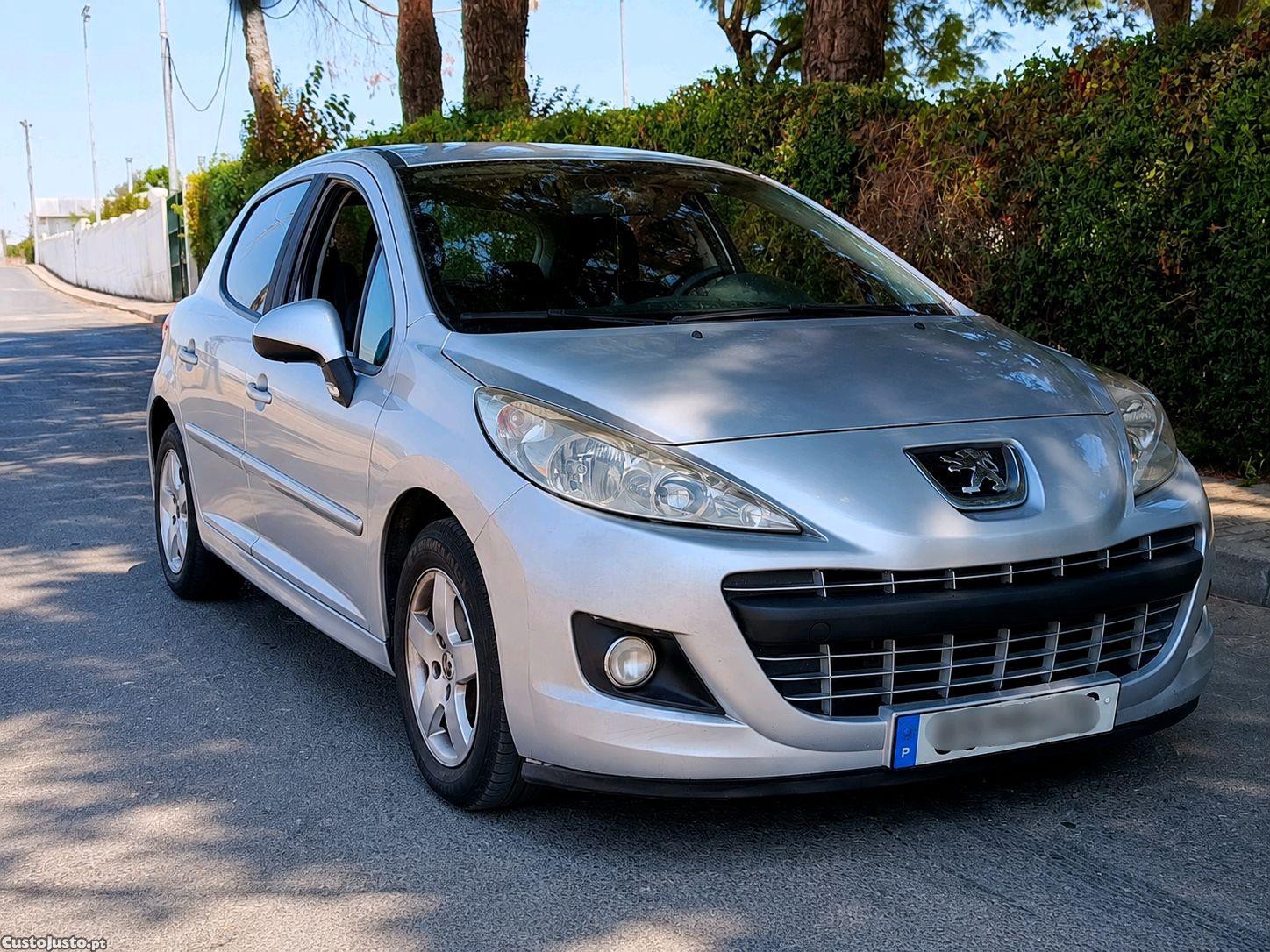 Peugeot 207 premium de 2011 a diesel nacional 240mil kms — fotografia 10