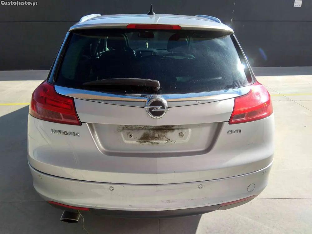 Opel Insignia 2.0 CDTI (35) (118 kW / 160 cv) [07.2008 - 06.2015] — photo 4