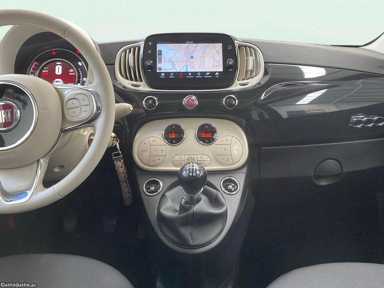 Fiat 500 1.0 Hybrid Connect — fotografia 9