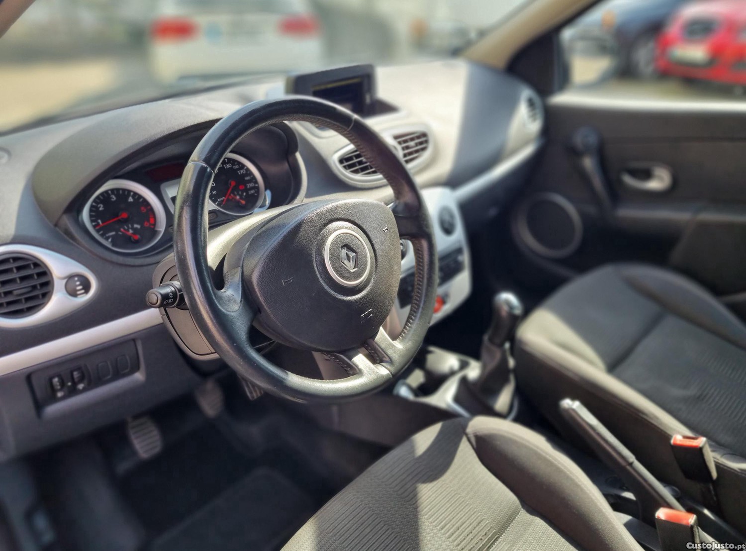 Renault Clio Break 1.5 dCi Dynamique SS — fotografia 5