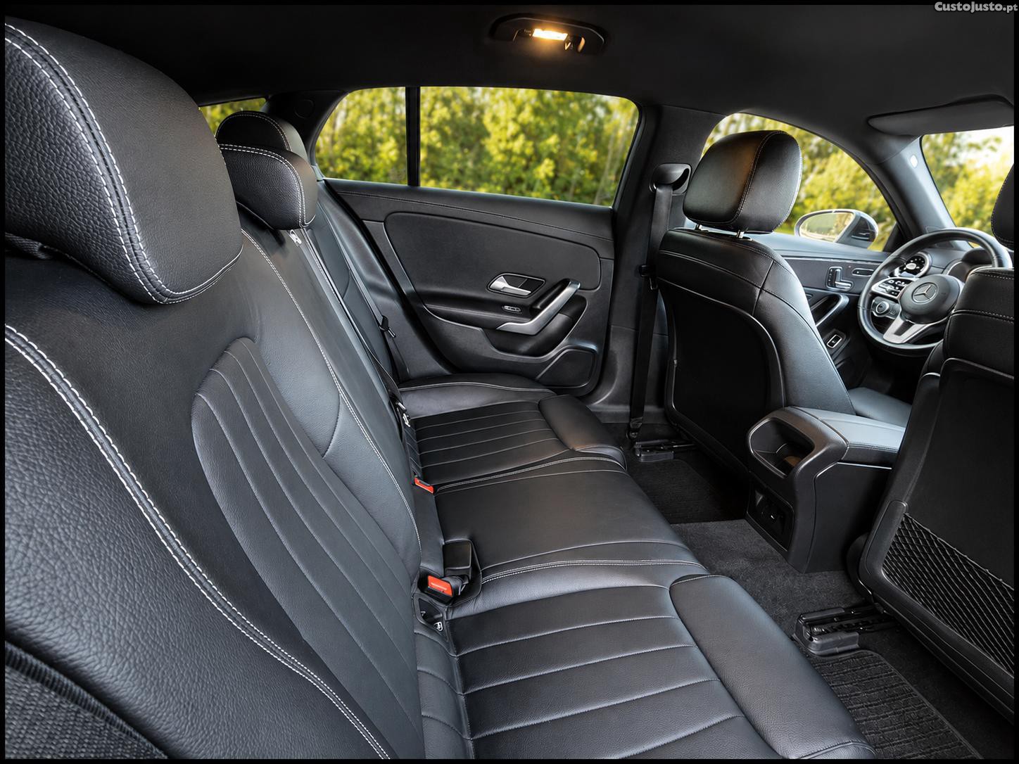 Mercedes-Benz CLA 250 e Shooting Brake 8G-DCT 218 cv | Bancos com massagem | Histórico — fotografia 4