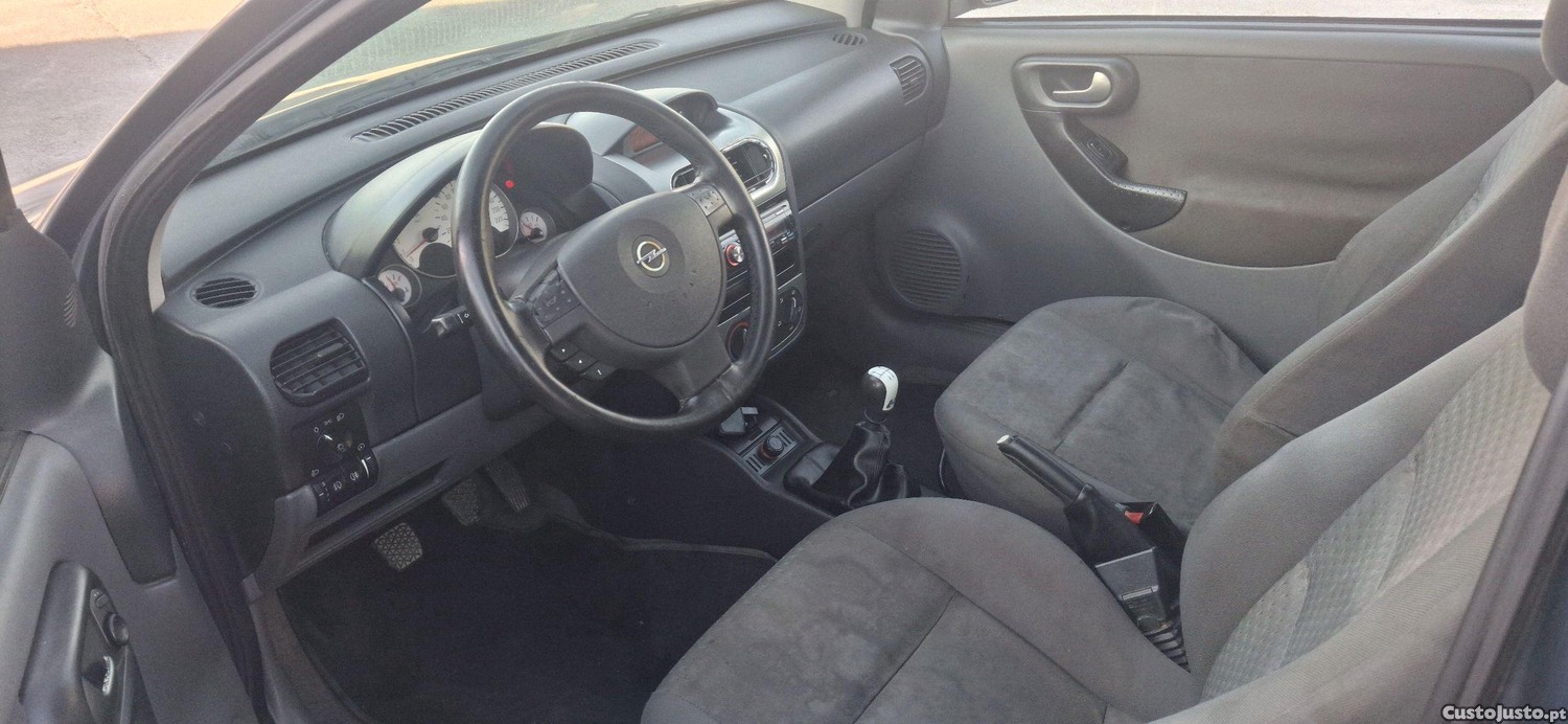 Opel Corsa sport — fotografia 3