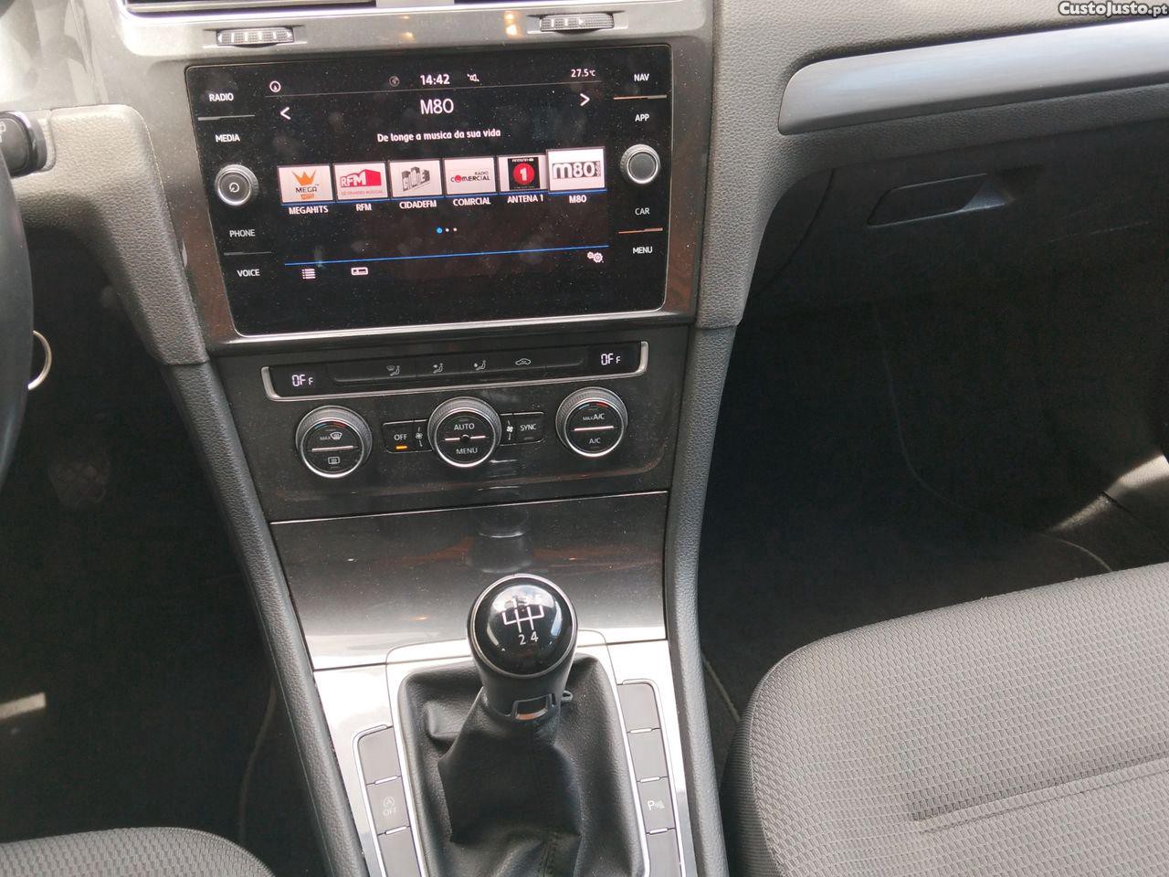 Volkswagen Golf Variant 1.6 TDi Confortline — fotografia 7
