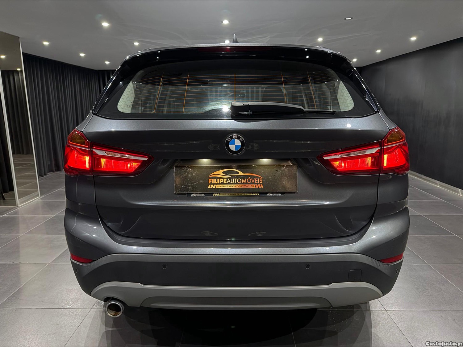 BMW X1 16 d sDrive Auto — fotografia 19