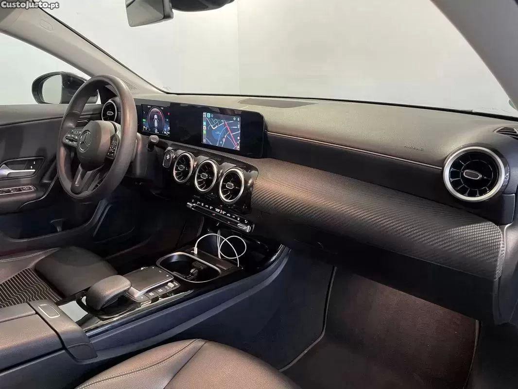Mercedes-Benz CLA 250 E shooting brake style plus — fotografia 27