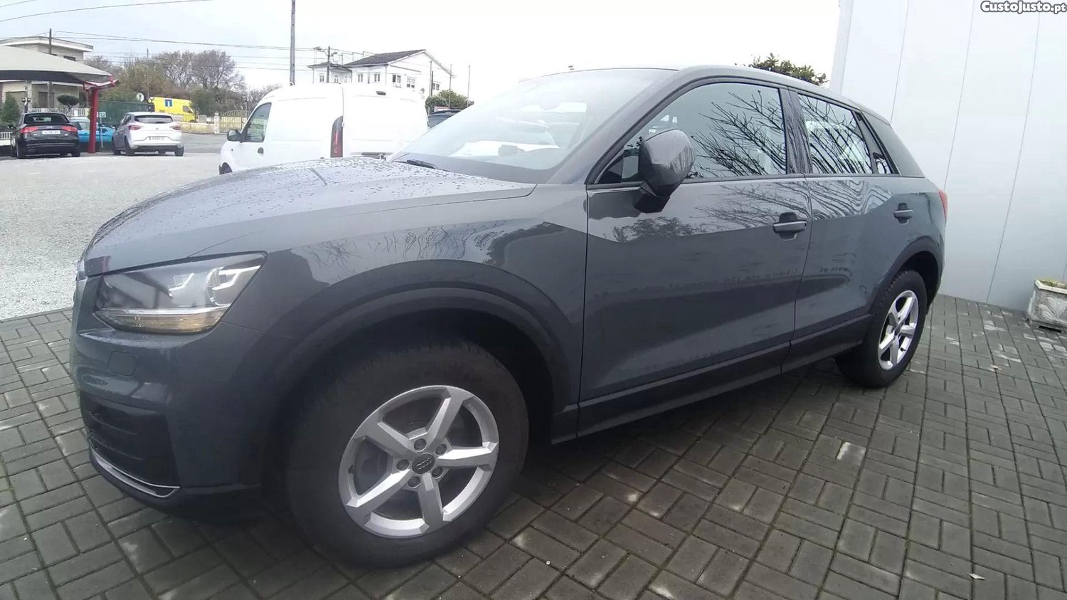 Audi Q2 1.6 tdi design — fotografia 5