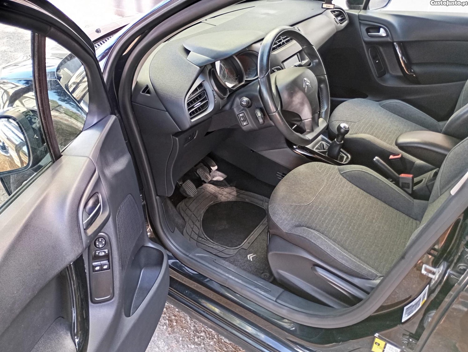 Citroën C3 1.2 — fotografia 6
