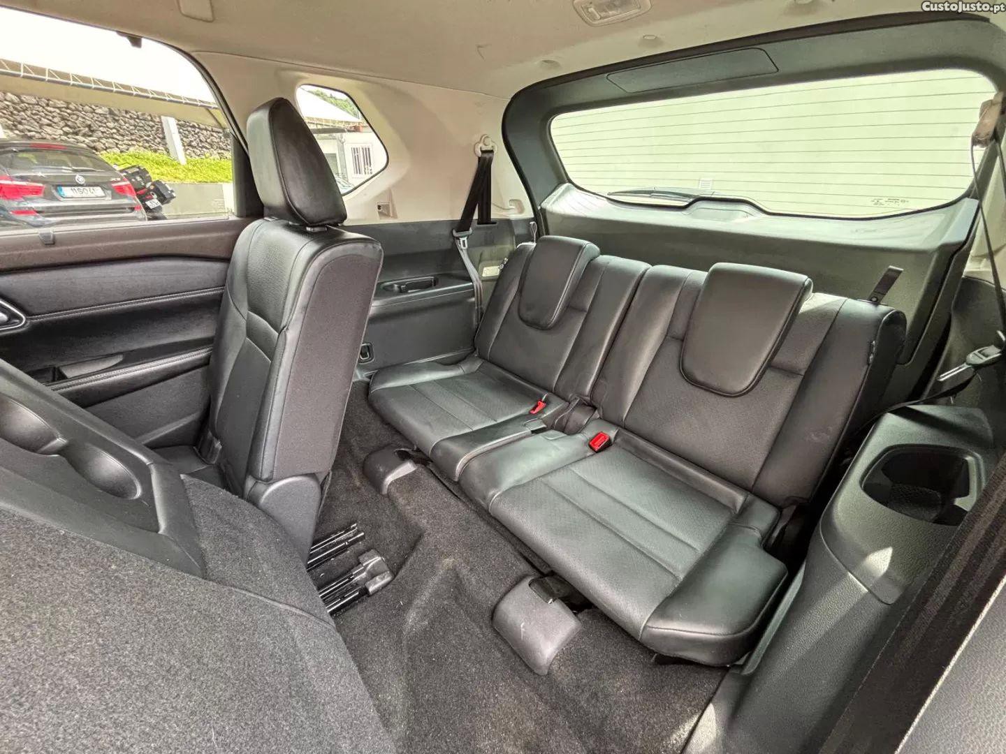 Nissan X-Trail 1.5 e-power tekna 7l e-4force — fotografia 2