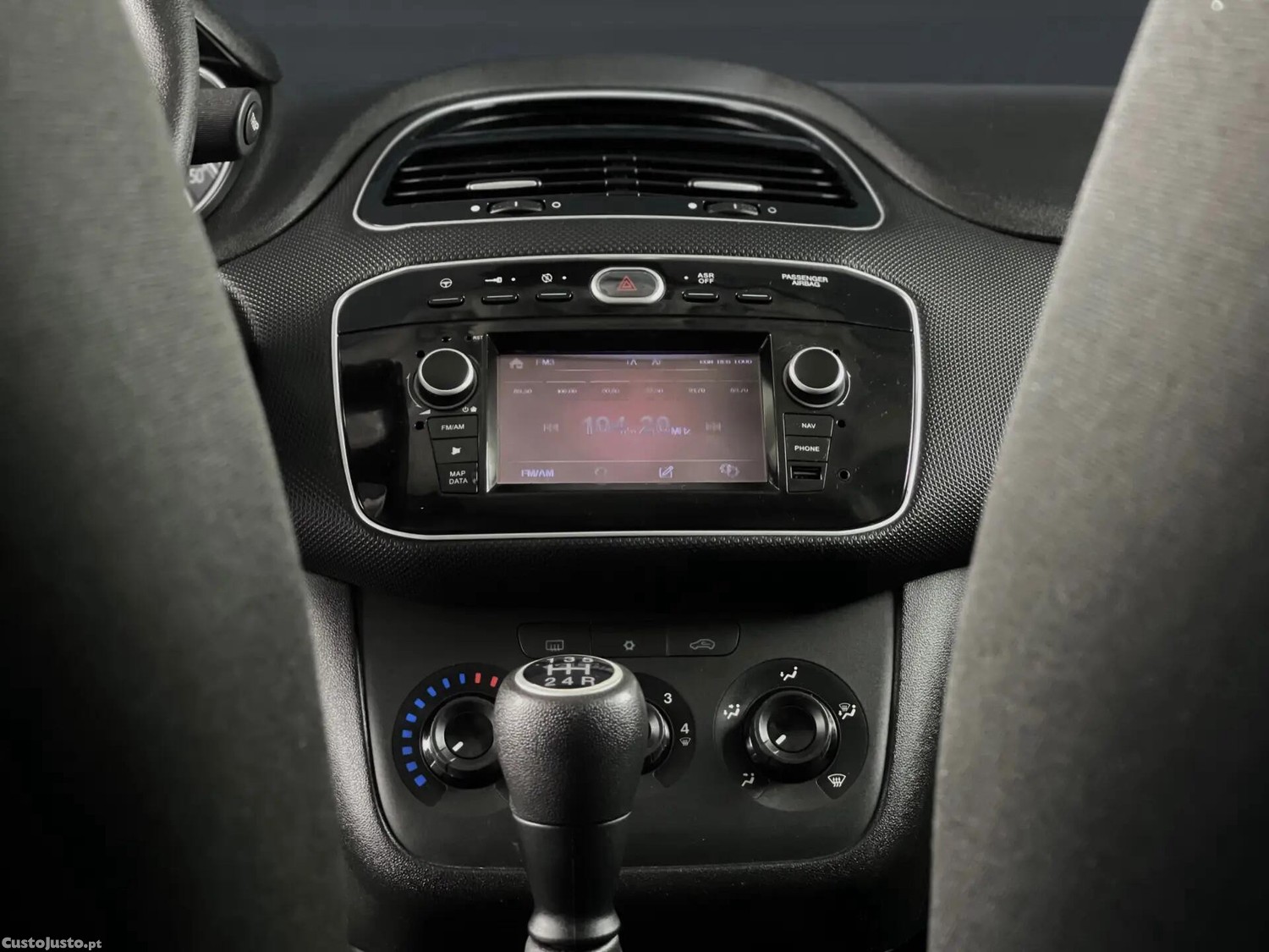 Fiat Punto 1.3 M-Jet Easy S&S — fotografia 5