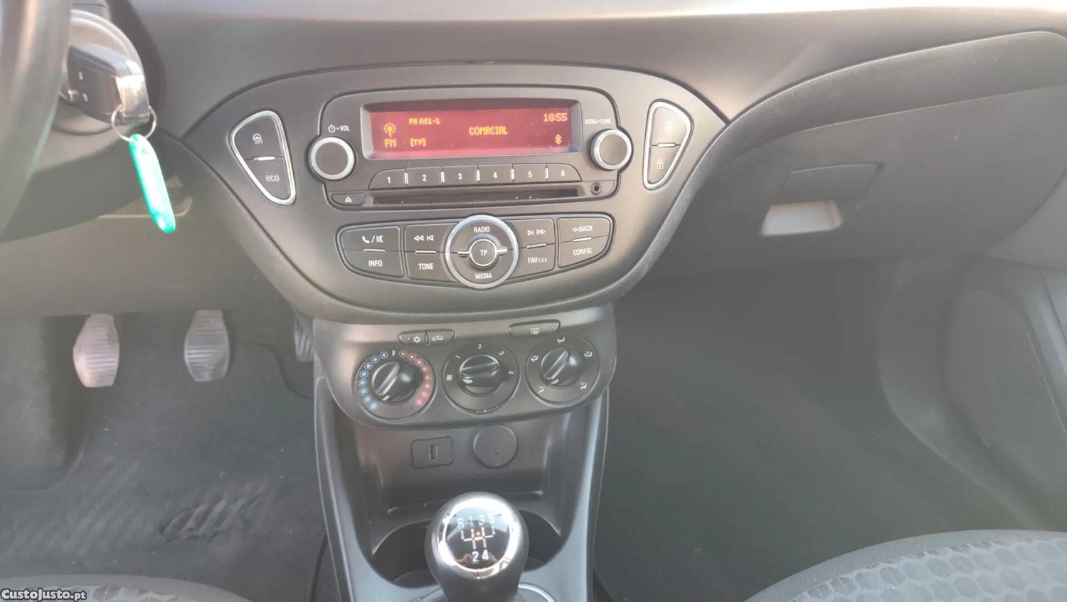 Opel Corsa 1.3 CDTi Enjoy — fotografia 8
