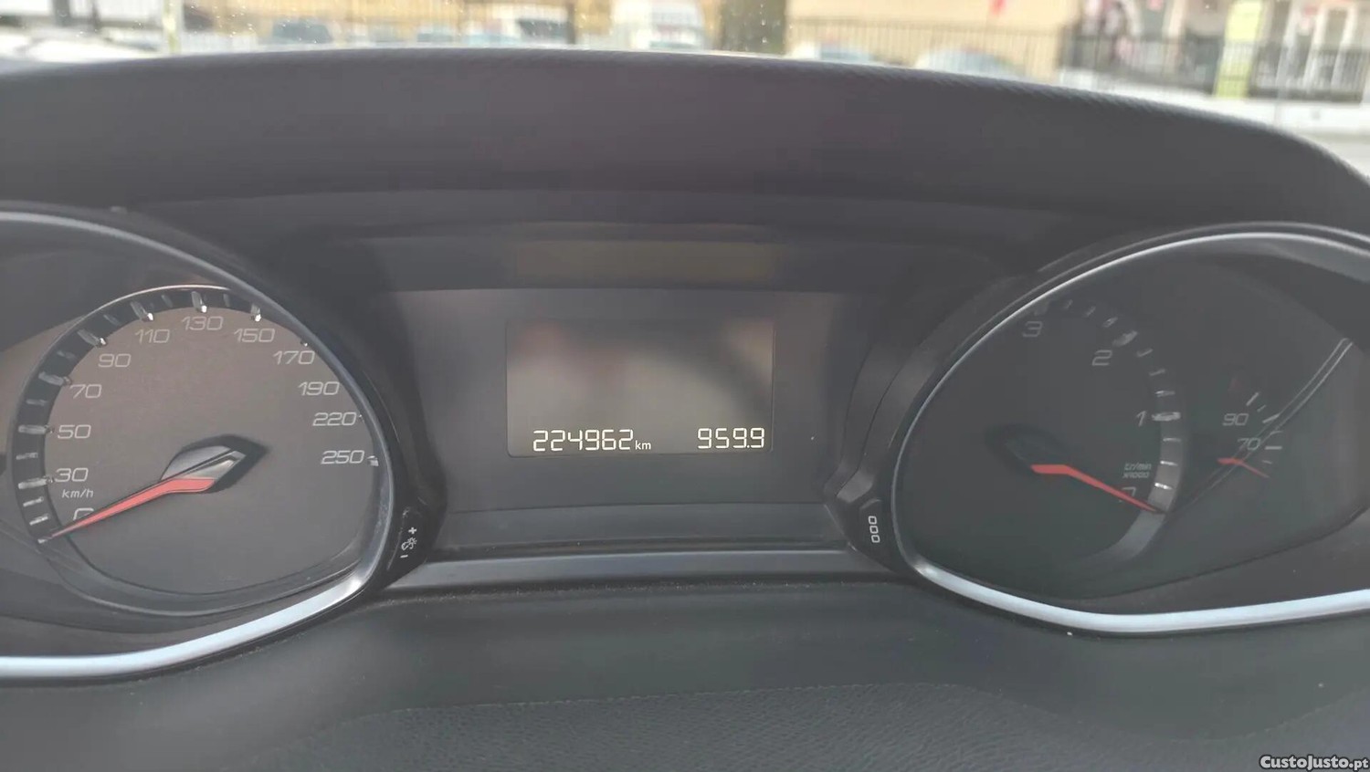 Peugeot 308 1.6 BlueHDi Active — fotografia 10