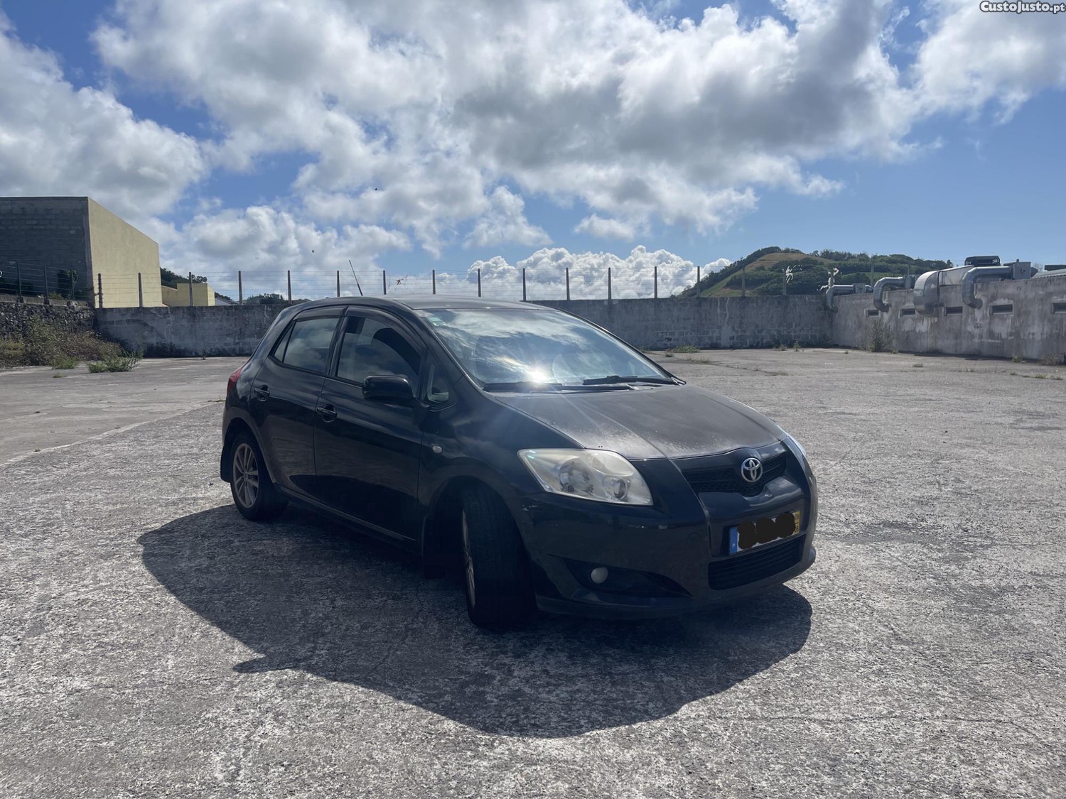 Toyota Auris 1.4 D4D — fotografia 11