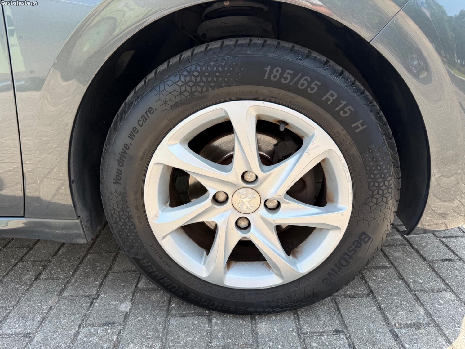 Peugeot 208 1.2 PURETECH ACTIVE — fotografia 11