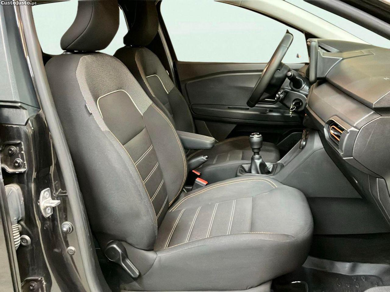 Dacia Sandero 1.0 ECO-G Essential Bi-Fuel — fotografia 9