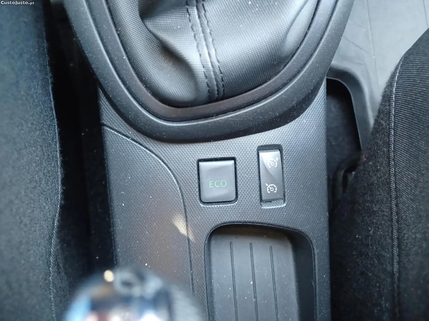 Renault Captur 0.9 TCE — fotografia 3