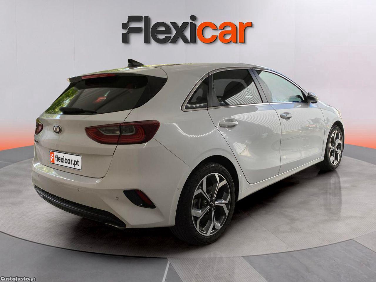 Kia Ceed 1.4 T-GDI TX+SRF 7DCT — fotografia 15