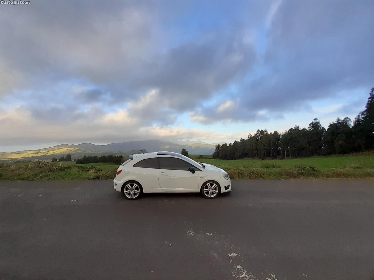 SEAT Ibiza Cupra — fotografia 5
