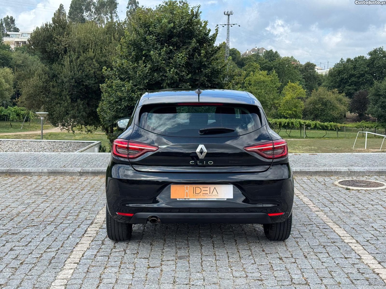 Renault Clio 1.0 TCe Intens — fotografia 6