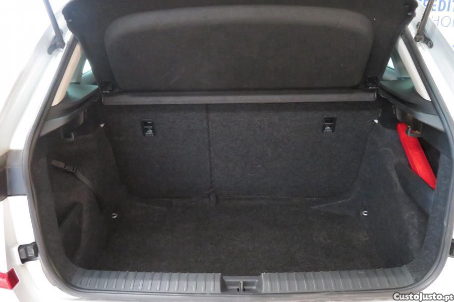Skoda Kamiq 1.0 TSI Style DSG — fotografia 7