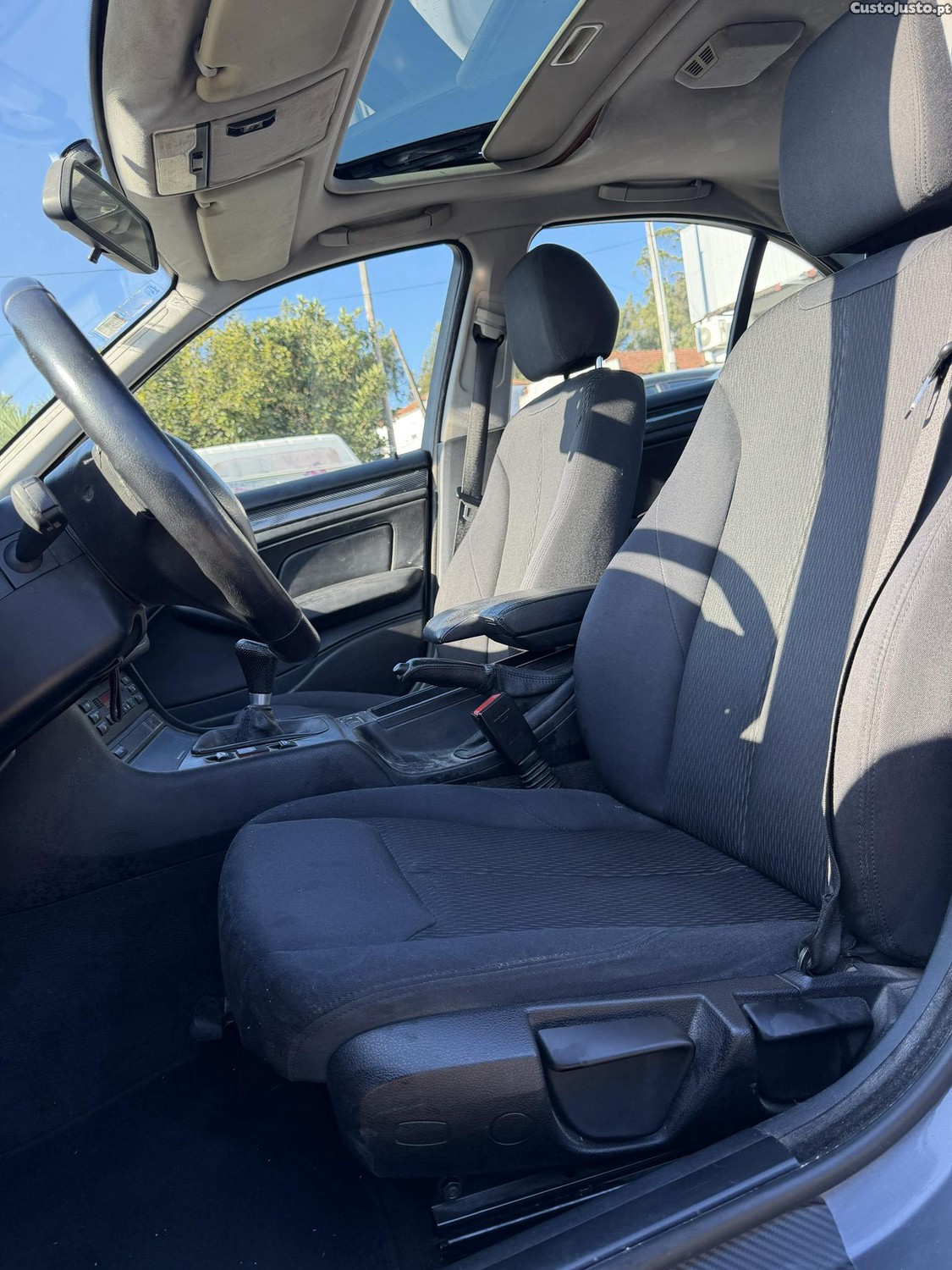 BMW 320 d — fotografia 2