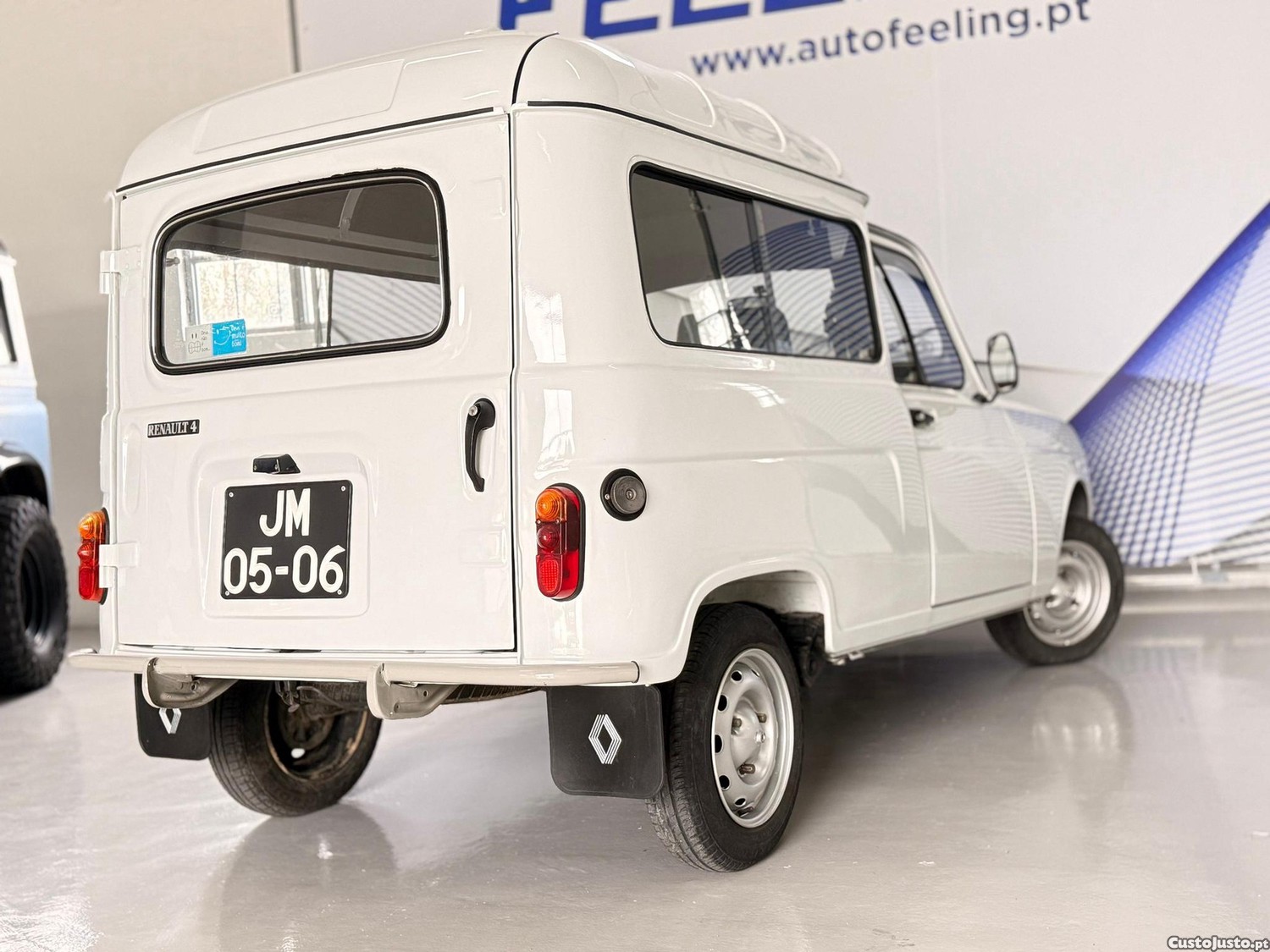 Renault 4 F — fotografia 10