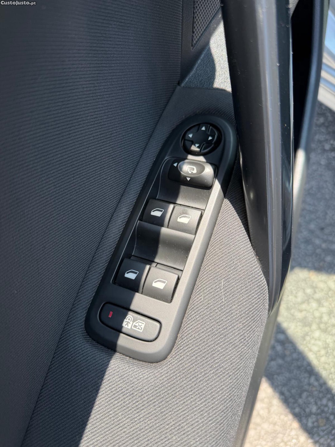 Peugeot 508 SW 1.6 BlueHDi Allure — fotografia 8