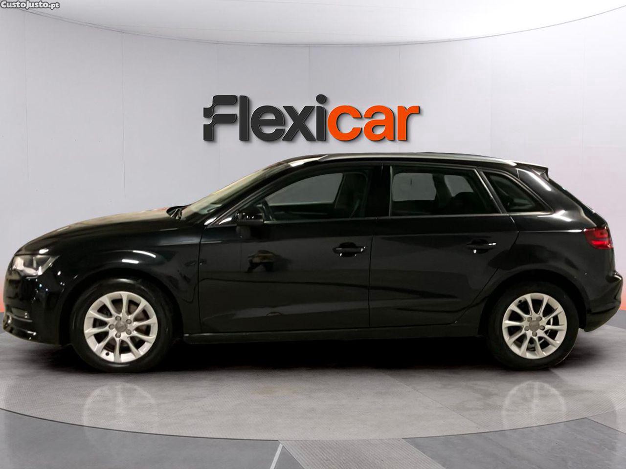 Audi A3 Sportback 1.6 TDI Design — fotografia 17