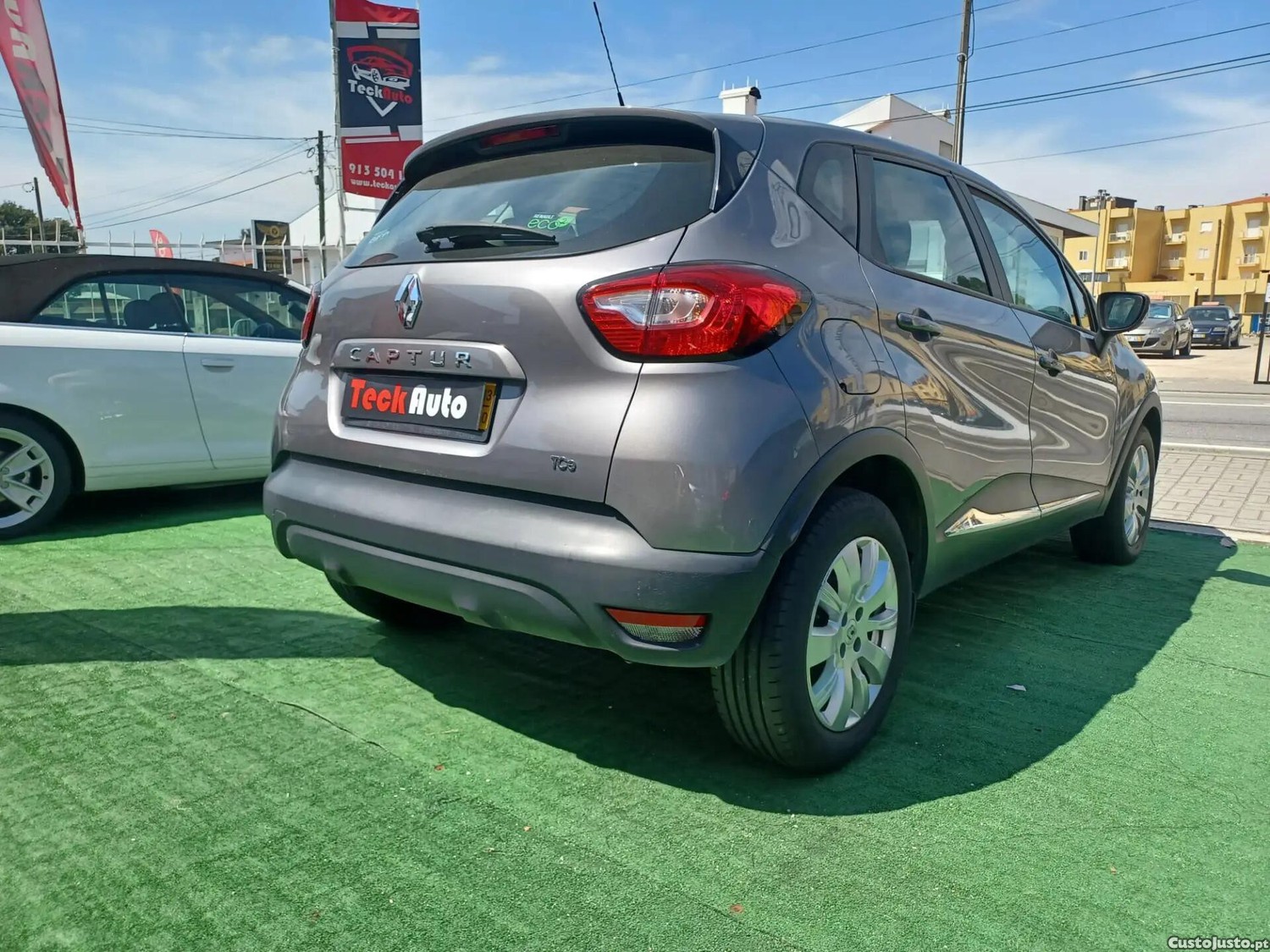 Renault Captur 0.9 TCE — fotografia 10